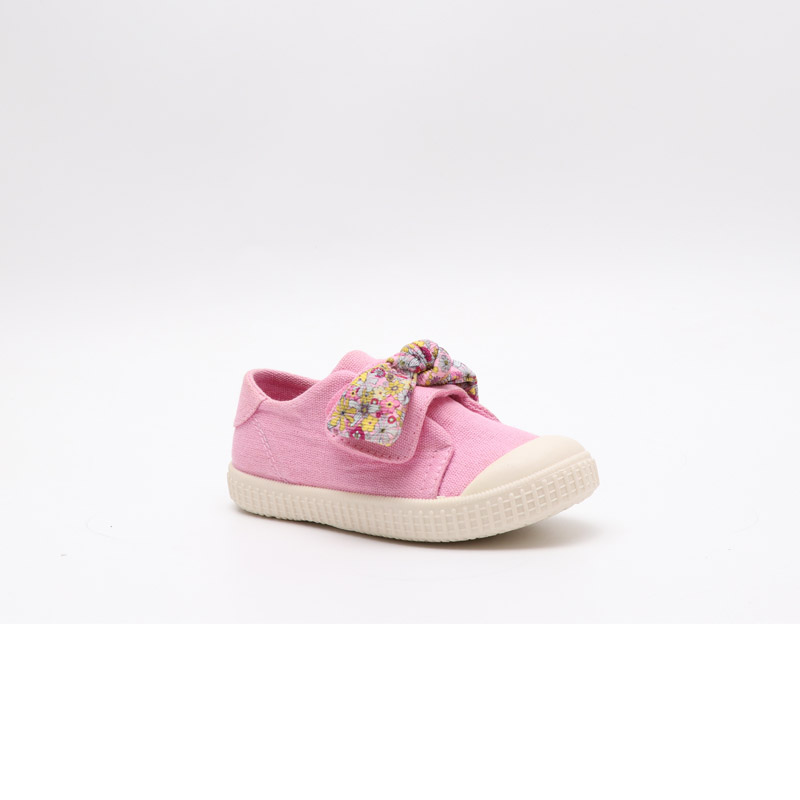 Unisex children's soft bottom canvas shoes